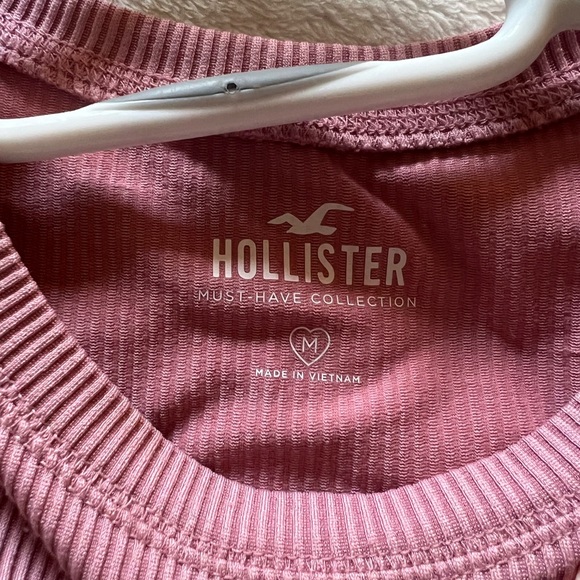 Hollister Cropped Halter Tank - Picture 3 of 3
